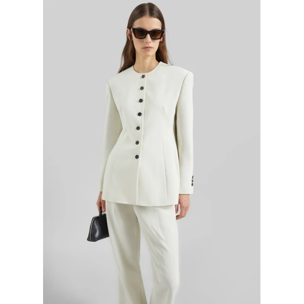 The Frankie Shop Chesnay Collarless Blazer – Cream, view 5