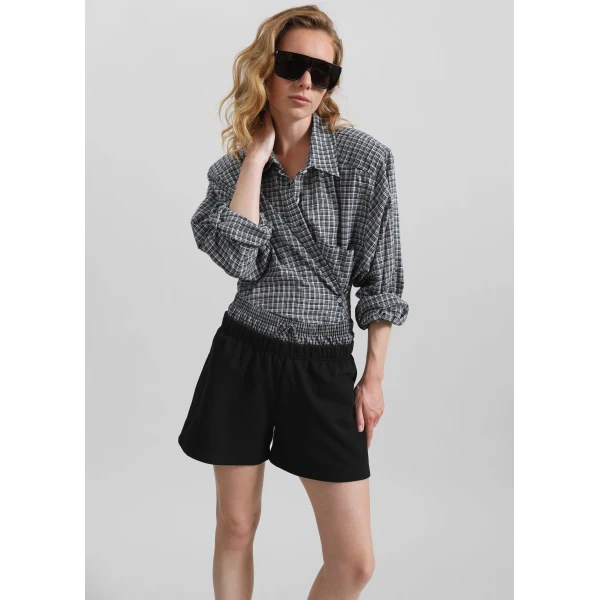 The Frankie Shop Cressy Double Waistband Shorts - Black - Oversized Minimalist Shorts in Black - Shop at Luxury Shoes 