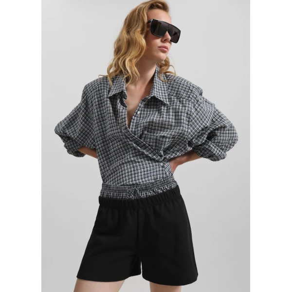 The Frankie Shop Cressy Double Waistband Shorts - Black - Oversized Minimalist Shorts in Black - Shop at Luxury Shoes 