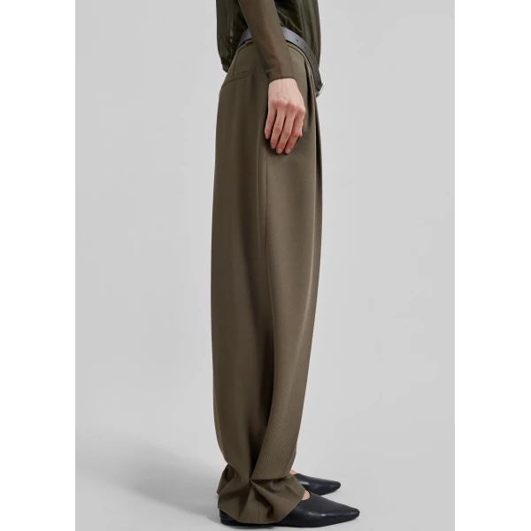 The Frankie Shop Dina Pleated Trousers - Khaki - Oversized Minimalist Pants in Green - Shop at Luxury Shoes 