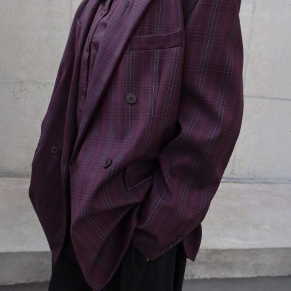 The Frankie Shop Dinant Padded Double-Breasted Blazer – Burgundy Plaid, view 4