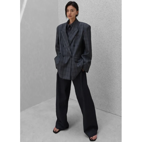 The Frankie Shop Dinant Padded Double-Breasted Blazer - Grey Plaid - Oversized Minimalist Jackets in Multicolour - Shop at Luxury Shoes 