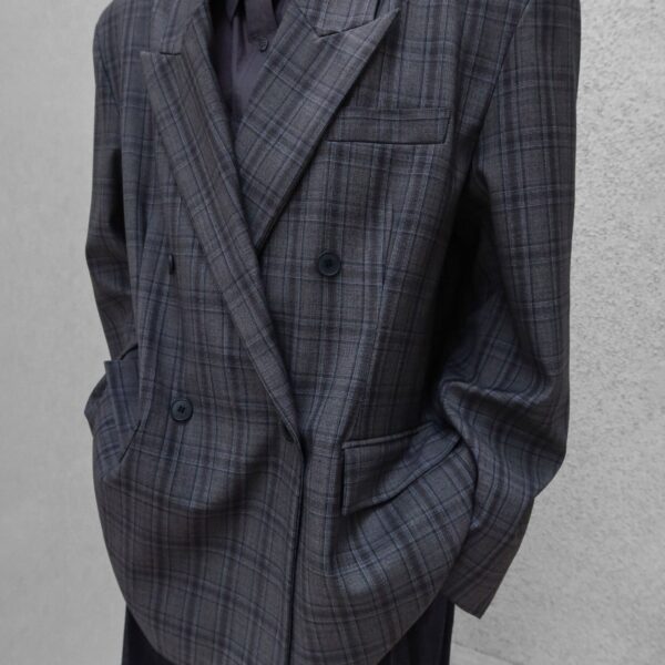 The Frankie Shop Dinant Padded Double-Breasted Blazer – Grey Plaid, view 3