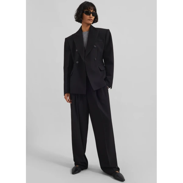 The Frankie Shop Doyer Cinched Blazer - Black - Oversized Minimalist Jackets in Black - Shop at Luxury Shoes 
