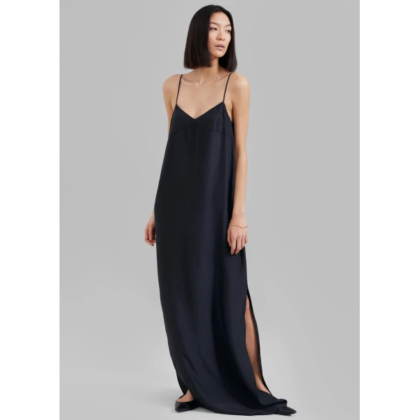 The Frankie Shop Dylana Sleeveless Maxi Dress - Navy - Oversized Minimalist Dresses in Blue - Shop at Luxury Shoes 