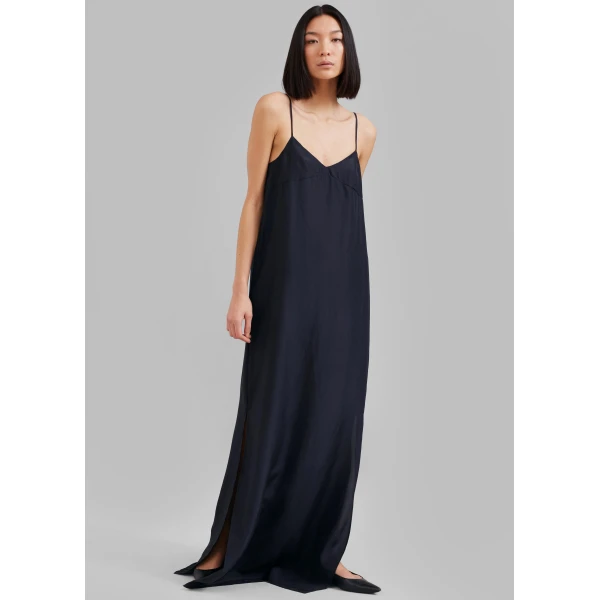 The Frankie Shop Dylana Sleeveless Maxi Dress - Navy - Oversized Minimalist Dresses in Blue - Shop at Luxury Shoes 