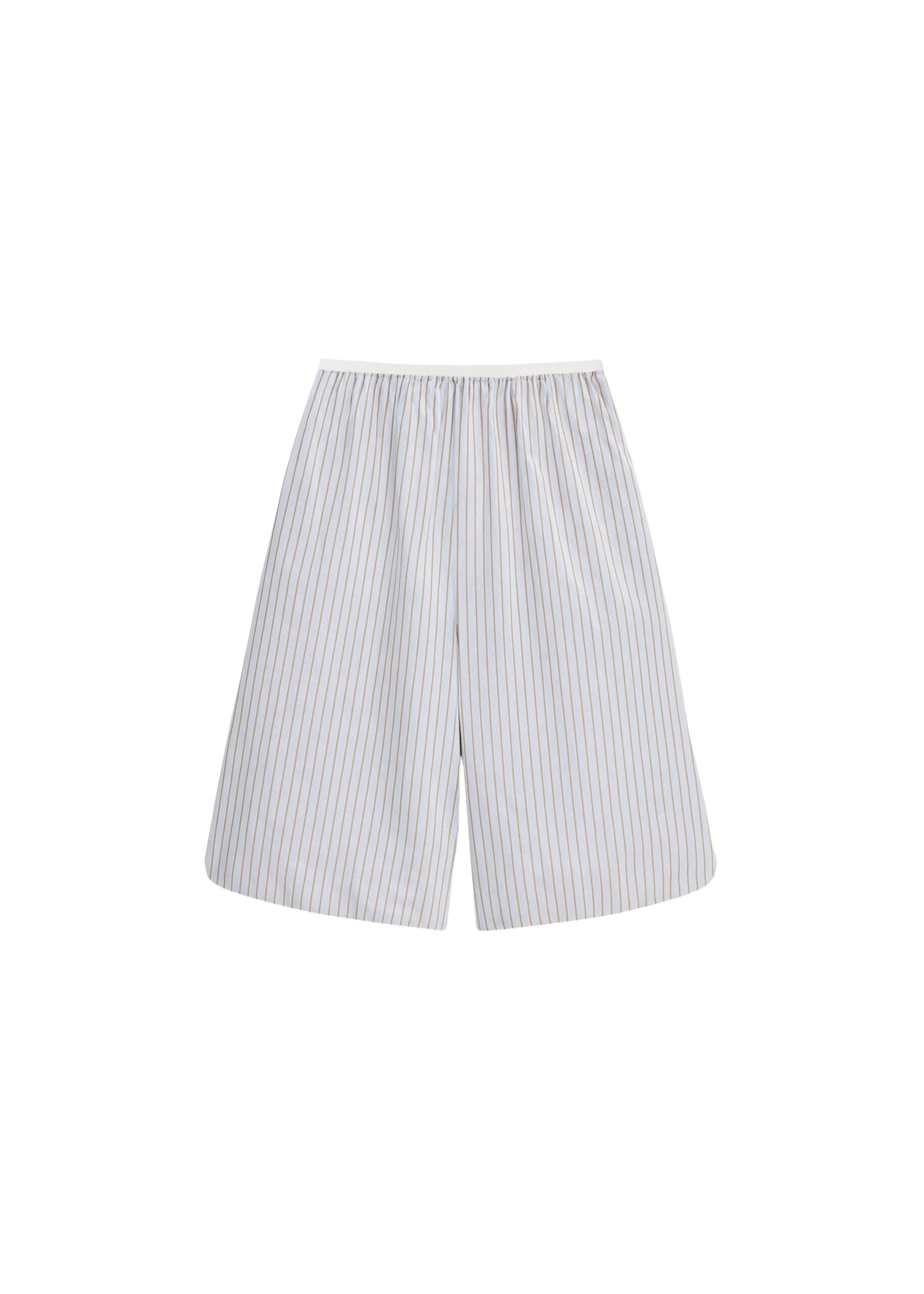 The-Frankie-Shop-Elyn-Cotton-Bermuda-Shorts-Light-BlueBrown-Stripe-coveti-scaled24083_nobg The Frankie Shop Elyn Cotton Bermuda Shorts - Light Blue/Brown Stripe - Oversized Minimalist Shorts in Multicolour - Shop at Luxury Shoes