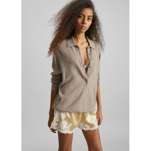 The Frankie Shop Eri Satin Shorts - Vanilla Cream - Oversized Minimalist Shorts in Ivory - Shop at Luxury Shoes 