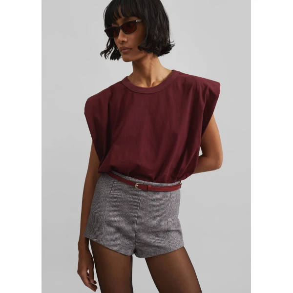 The Frankie Shop Eva Padded Shoulder Muscle T-Shirt - Burgundy - Oversized Minimalist Tops in Red - Shop at Luxury Shoes 