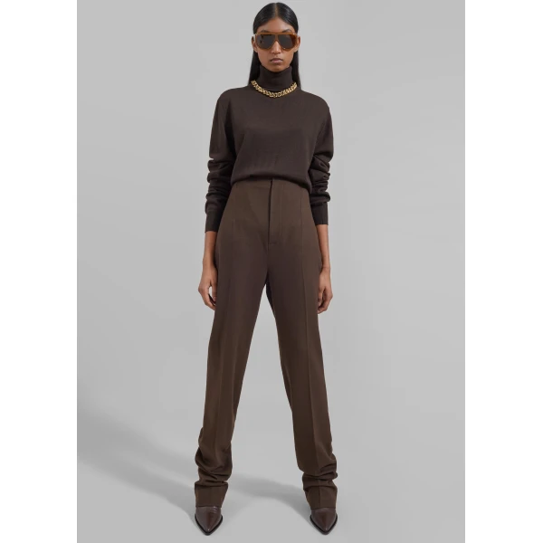 The Frankie Shop Eve Thin Turtleneck Sweater - Dark Brown - Oversized Minimalist Knitwear in Beige - Shop at Luxury Shoes 