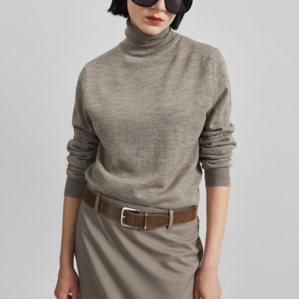 The Frankie Shop Eve Thin Turtleneck Sweater – Taupe, view 5