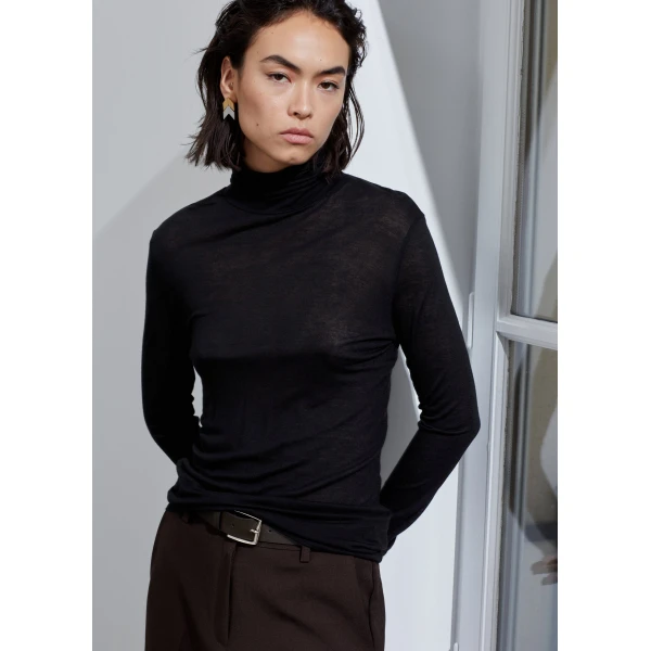 The Frankie Shop Evren Sheer Turtleneck - Black - Oversized Minimalist Knitwear in Black - Shop at Luxury Shoes 