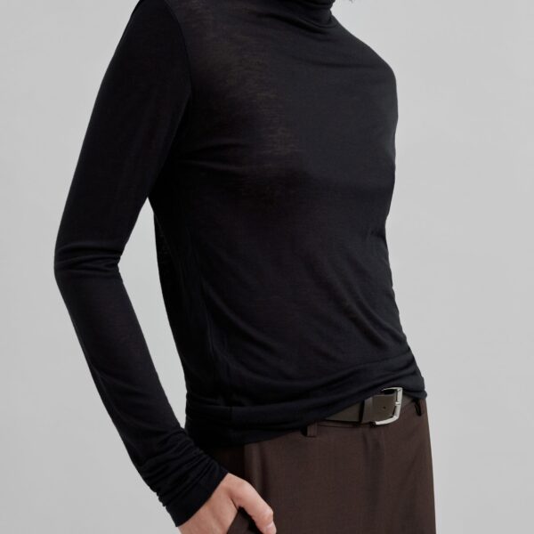 The Frankie Shop Evren Sheer Turtleneck – Black Knit, view 4
