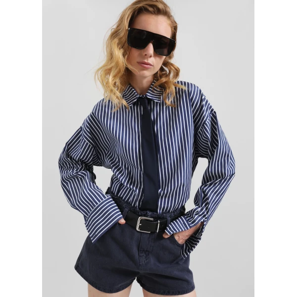 The Frankie Shop Forli Shirt - Navy/White Stripe - Oversized Minimalist Tops in Multicolour - Shop at Luxury Shoes 