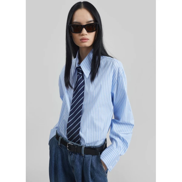 The Frankie Shop Gainsford Neck Tie Shirt - Blue/White Stripe - Oversized Minimalist Tops in Multicolour - Shop at Luxury Shoes 