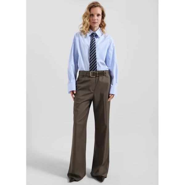 The Frankie Shop Gainsford Neck Tie Shirt - Blue/White Stripe - Oversized Minimalist Tops in Multicolour - Shop at Luxury Shoes 