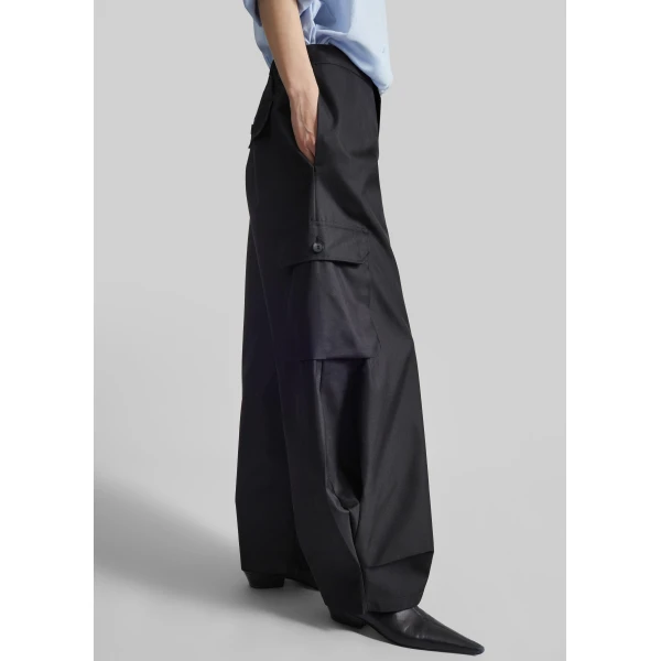 The Frankie Shop Geilo Barrel Leg Pants - Black - Oversized Minimalist Pants in Black - Shop at Luxury Shoes 