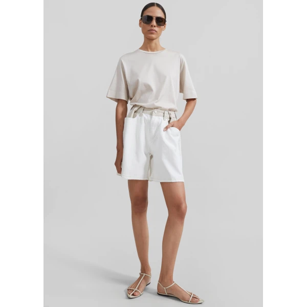 The Frankie Shop Hayla Contrast Denim Shorts - Off White/Beige - Oversized Minimalist Shorts in Multicolour - Shop at Luxury Shoes 