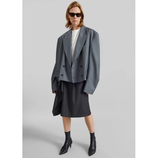 The Frankie Shop Helna Boxy Cropped Blazer - Grey - Oversized Minimalist Jackets in Grey - Shop at Luxury Shoes 
