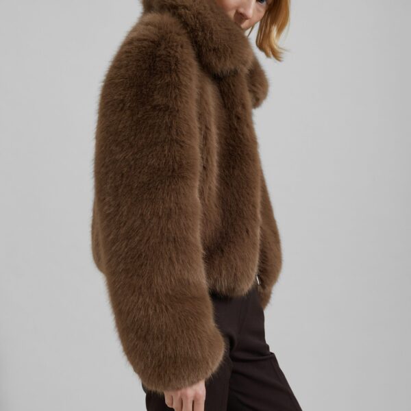 The Frankie Shop Hope Faux Fur Jacket – Camel, view 5