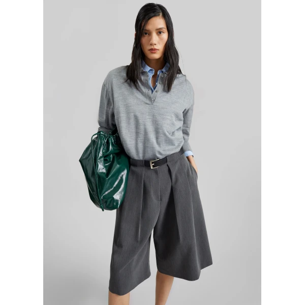The Frankie Shop Kalvo Belted Bermuda Shorts - Dark Grey - Oversized Minimalist Shorts in Grey - Shop at Luxury Shoes 