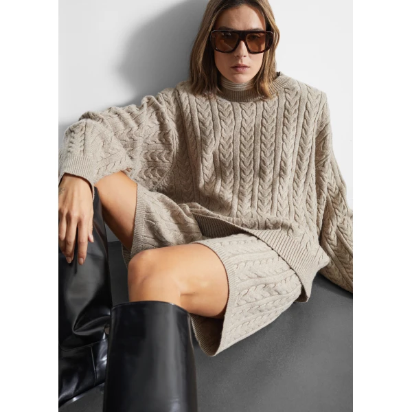 The Frankie Shop Karmoy Cable Knit Shorts – Beige, view 5