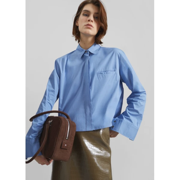 The Frankie Shop Kniva Cropped Shirt – Blue, view 2