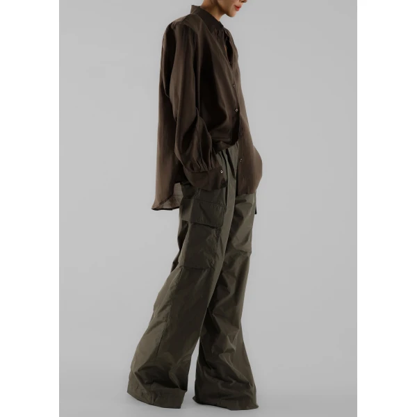 The Frankie Shop Koa Cargo Pants - Khaki - Oversized Minimalist Pants in Green - Shop at Luxury Shoes 
