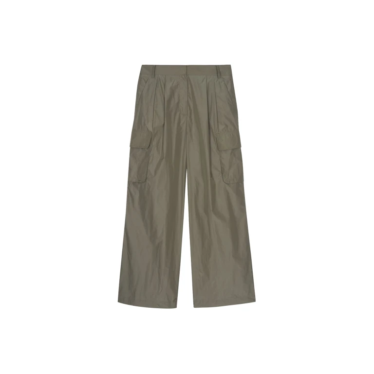 The Frankie Shop Koa Cargo Pants - Khaki - Oversized Minimalist Pants in Green - Shop at Luxury Shoes 