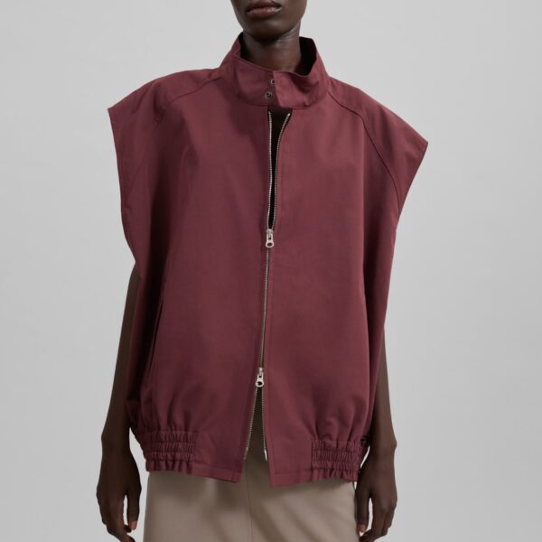 The Frankie Shop Lance Sleeveless Bomber Jacket – Burgundy, view 5