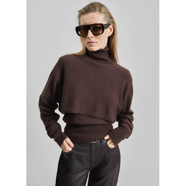 The Frankie Shop Lausanne Cashmere Detachable Layered Knit Set – Brown, view 4