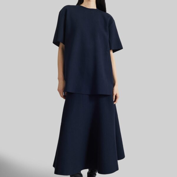 The Frankie Shop Leni Knit Oversized Top – Navy, view 4