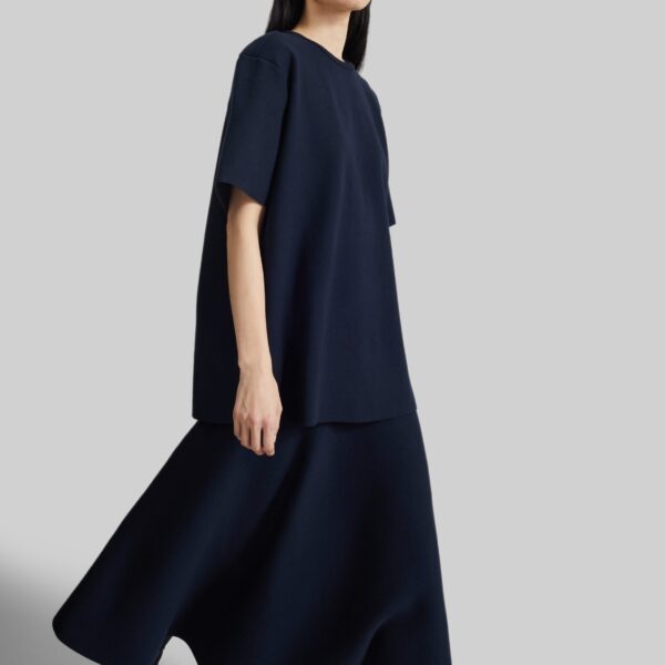 The Frankie Shop Leni Knit Oversized Top – Navy, view 6