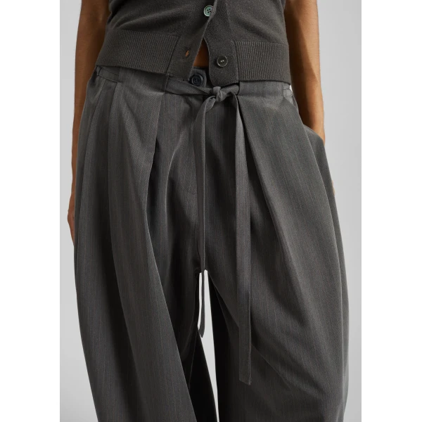 The Frankie Shop Loire Curved Pants - Charcoal Pinstripe - Oversized Minimalist Pants in Multicolour - Shop at Luxury Shoes 