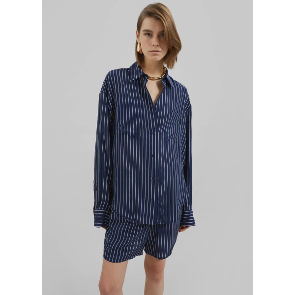 The Frankie Shop Lui Striped Boxer Shorts - Navy/Beige Pinstripe - Oversized Minimalist Shorts in Multicolour - Shop at Luxury Shoes 