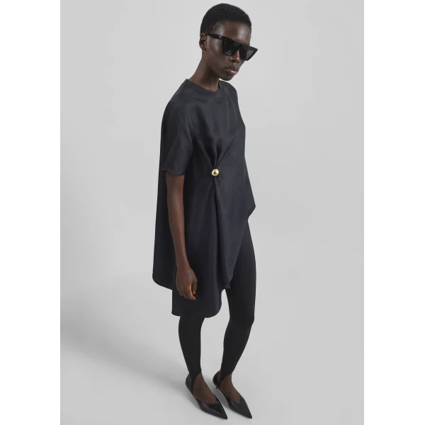 The Frankie Shop Madea Asymmetric Silk Twill Top – Black, view 3