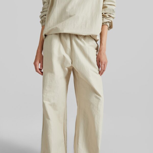 The Frankie Shop Majvik Joggers – Light Beige, view 3