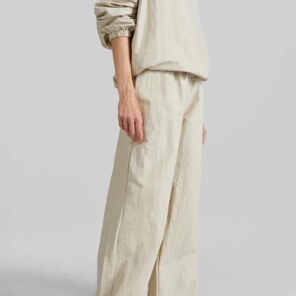 The Frankie Shop Majvik Joggers – Light Beige, view 5