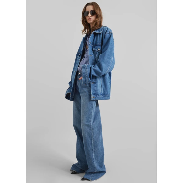The Frankie Shop Marden Denim Jacket - Medium Wash - Oversized Minimalist Jackets in Grey - Shop at Luxury Shoes 