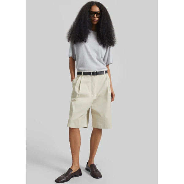 The Frankie Shop Marfa Cotton Pleated Bermuda - Light Beige - Oversized Minimalist Shorts in Beige - Shop at Luxury Shoes 