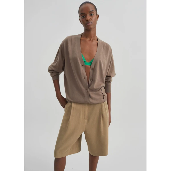 The Frankie Shop Marfa Linen Bermuda Shorts - Camel - Oversized Minimalist Shorts in Beige - Shop at Luxury Shoes 