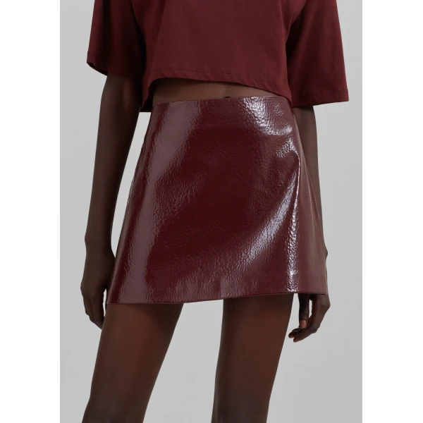 The Frankie Shop Mary Crackled Faux Leather Mini Skirt - Burgundy - Oversized Minimalist Skirts in Red - Shop at Luxury Shoes 