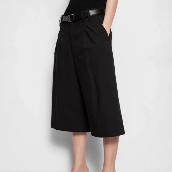 The Frankie Shop Meldert Bermuda Shorts – Black, view 2