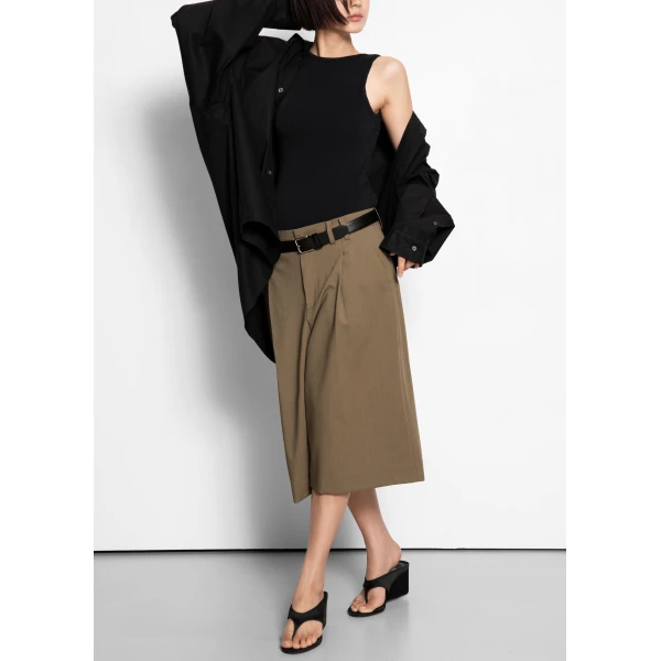 The Frankie Shop Meldert Bermuda Shorts - Khaki Brown - Oversized Minimalist Shorts in Beige - Shop at Luxury Shoes 