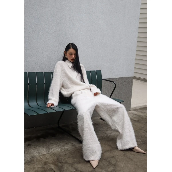 The Frankie Shop Melker Furry Pants – Off White, view 2
