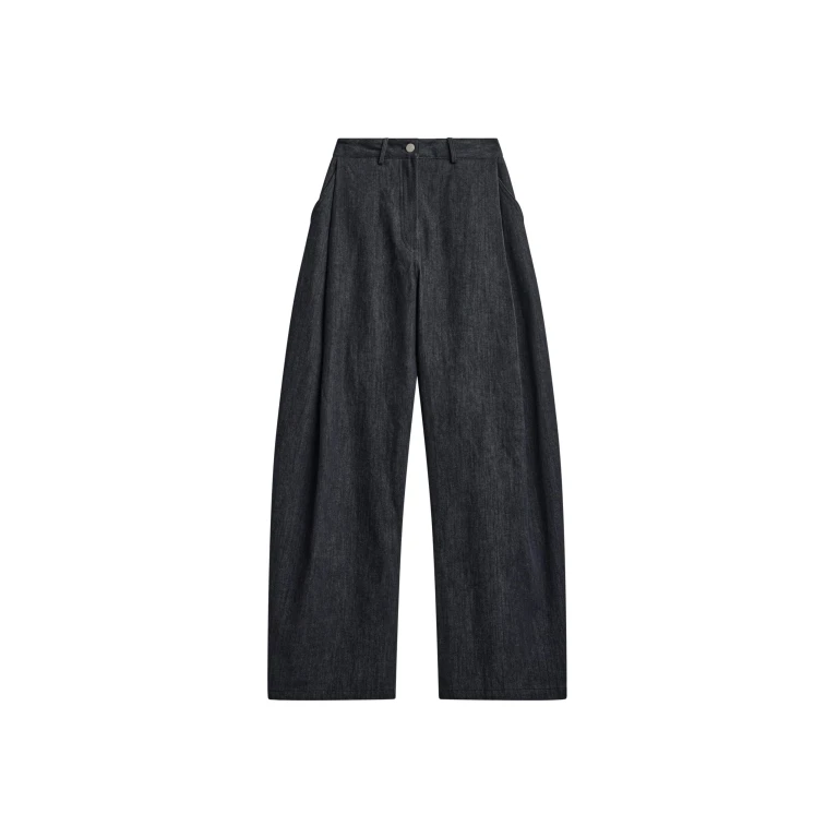 The Frankie Shop Nesna Barrel Leg Jeans - Black - Oversized Minimalist Pants in Black - Shop at Luxury Shoes 