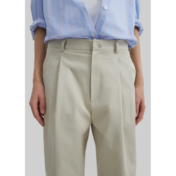 The Frankie Shop Norstrand Cotton Chino Trousers - Light Beige - Oversized Minimalist Pants in Beige - Shop at Luxury Shoes 