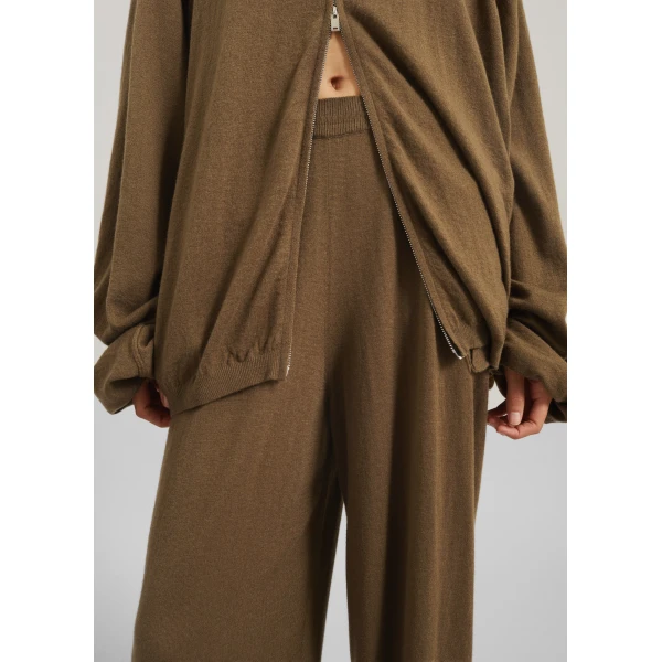 The Frankie Shop Olia Knit Joggers - Dark Camel - Oversized Minimalist Pants in Beige - Shop at Luxury Shoes 