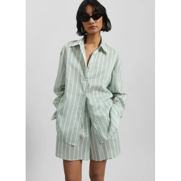 The Frankie Shop Peri Silk Shirt – Green Stripe, view 3