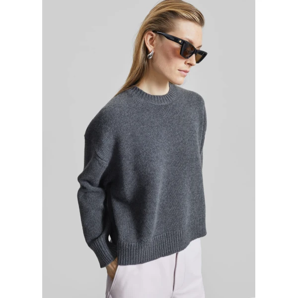 The Frankie Shop Pia Oversized Cashmere Sweater – Anthracite Melange, view 2